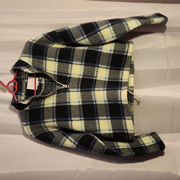 American Eagle Outfitters Jackets & Blazers - American Eagle Women's blue green plaid quarter zip  Small petite sherpa jacket